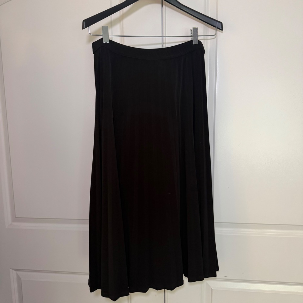 Chicos Travelers Black Midi Skirt Womens Size 2 US 12/14 Pull On A-Line Travel